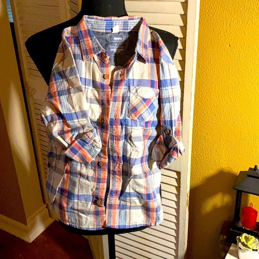 —SOLD— Cute summer button up